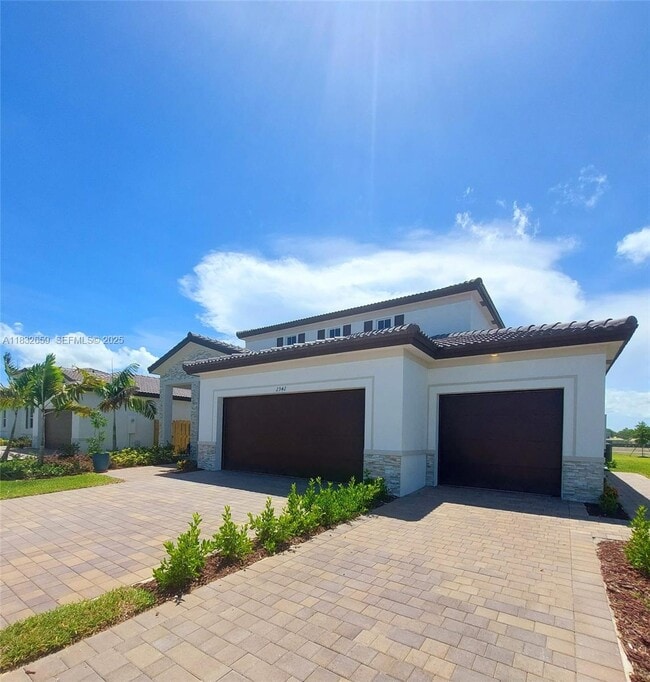 property at 2942 SE 23rd Ave