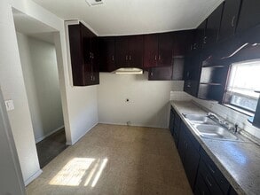 109 E St NE in Ardmore, OK - Building Photo - Building Photo