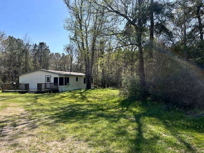 property at 13142 FM 1484 Rd