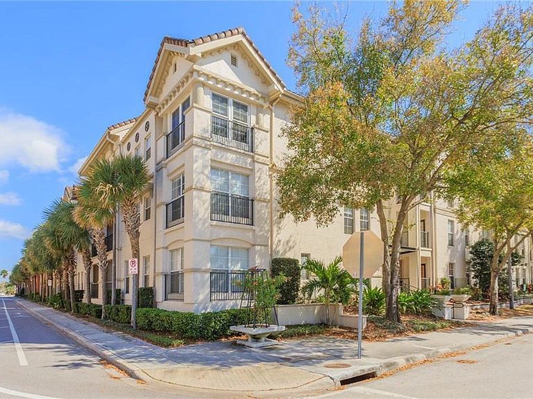 402 S Armenia Ave, Unit 129 in Tampa, FL - Foto de edificio