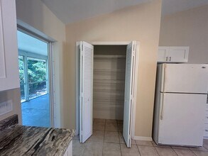 17385-17387 W Carnegie Cir in Ft. Myers, FL - Building Photo - Building Photo