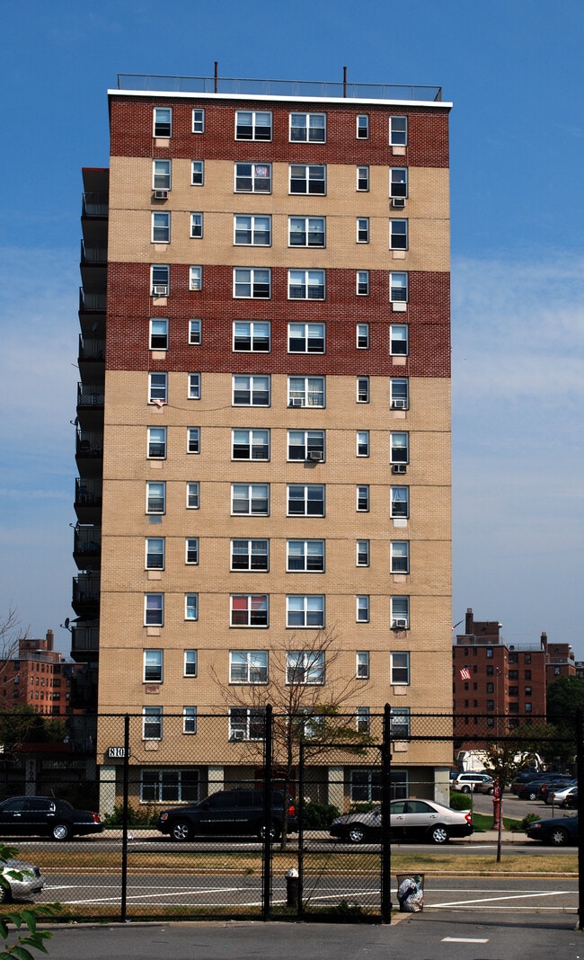 Dayton Beach Park in Rockaway Beach, NY - Building Photo - Building Photo