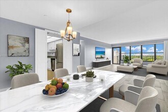 3200 Port Royale Dr N in Fort Lauderdale, FL - Foto de edificio - Building Photo