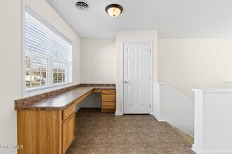 2000 Curry Rd in Schenectady, NY - Building Photo - Building Photo