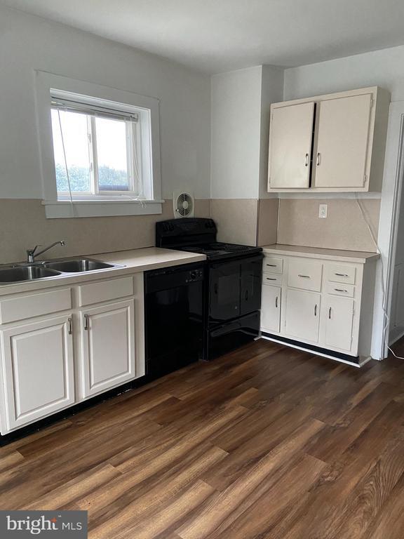 property at 1135 West Chester Pike
