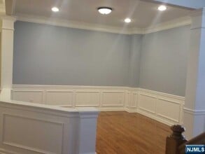 12 Thistle Dr in Paramus, NJ - Building Photo - Building Photo