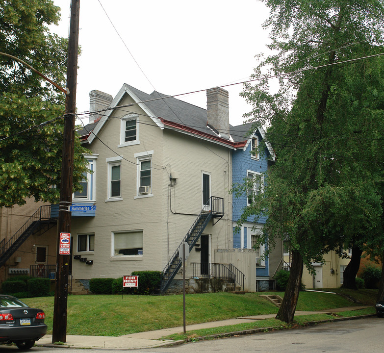 643 Summerlea St in Pittsburgh, PA - Building Photo