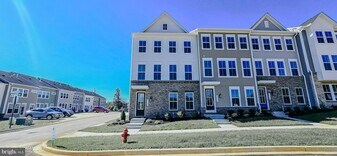 1726 Blacksmith Wy in Frederick, MD - Building Photo
