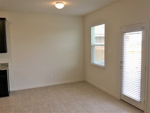 20016 Woodrow Wilson St in Manor, TX - Building Photo - Building Photo