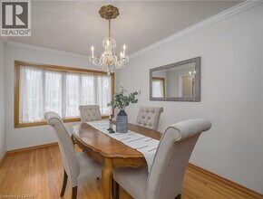 619 Ross St in London, ON - Building Photo - Building Photo