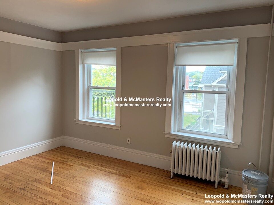 228 South St, Unit 5 in Boston, MA - Building Photo