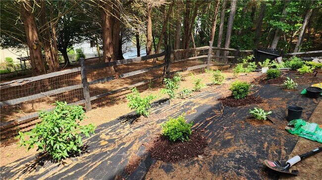 1060 Landover Crossing in Suwanee, GA - Building Photo - Building Photo