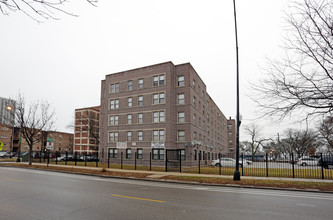 7601 S South Shore Dr in Chicago, IL - Foto de edificio - Building Photo