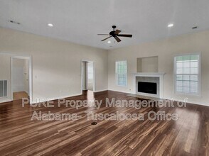 2230 Cross Creek Dr in Tuscaloosa, AL - Building Photo - Building Photo