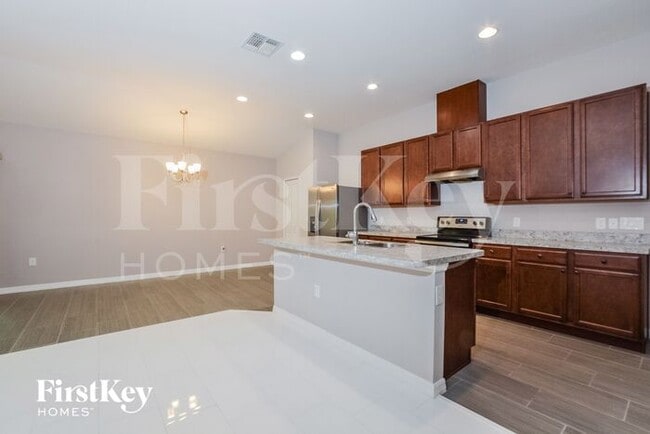 111 Park Hurst Ln in DeLand, FL - Building Photo - Building Photo