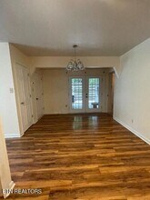 7655 Chatham Cir NW, Unit 2nd back in Knoxville, TN - Building Photo - Building Photo