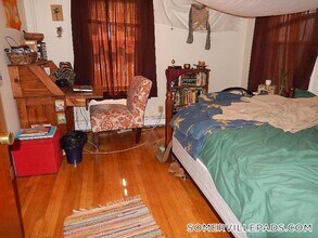 83 Yorktown St, Unit 1 in Somerville, MA - Building Photo - Building Photo