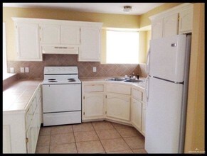 14 Zelma St in Edinburg, TX - Building Photo - Building Photo