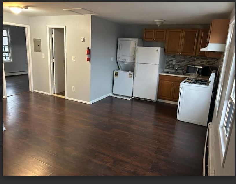 126 3rd St, Unit 1 in Elizabeth, NJ - Building Photo