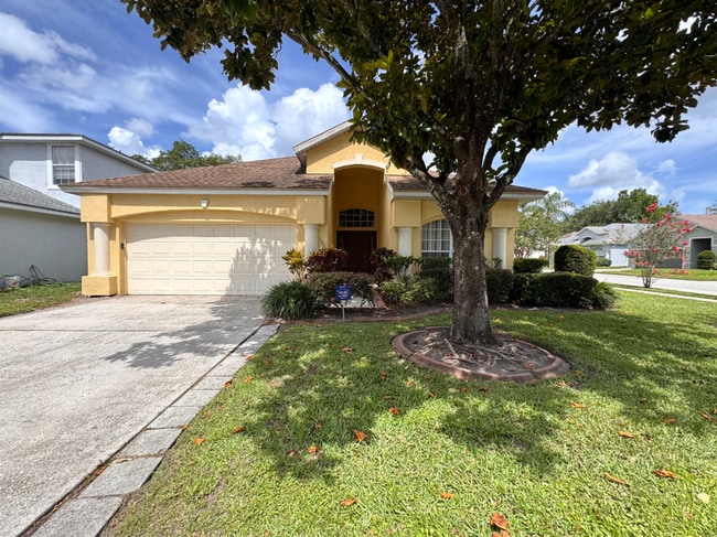 property at 2000 Chapman Oaks Dr