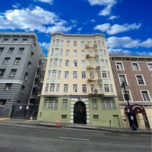 Jones Street Apartments LLC. in San Francisco, CA - Building Photo - Interior Photo