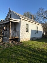 1022 West Adrian G. Hinton Avenue in Peoria, IL - Building Photo - Building Photo