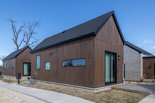 510 N 8th St in Rogers, AR - Building Photo