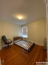 7 Mount Hood Rd, Unit 7 Mount Hood in Boston, MA - Foto de edificio - Building Photo