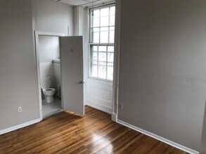 1114 Spruce St in Philadelphia, PA - Building Photo - Building Photo