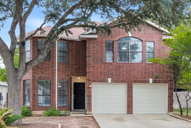 11011 Scenic Point in San Antonio, TX - Building Photo - Building Photo
