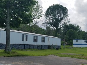 Suburban Mobile Home Park in Frankfort, KY - Building Photo - Building Photo