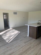 209 Kenridge Rd in Akron, OH - Building Photo - Building Photo
