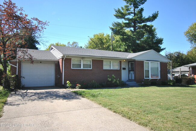 3510 Autumn Way in Louisville, KY - Building Photo - Building Photo