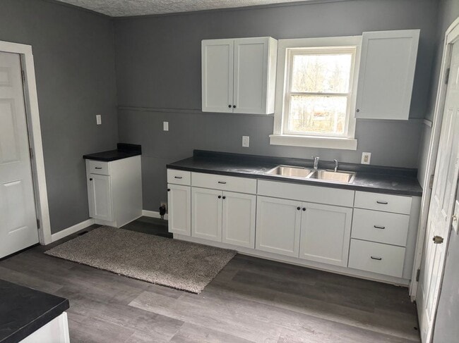 621 1/2 East Adams Street, Right side in Sandusky, OH - Building Photo - Building Photo