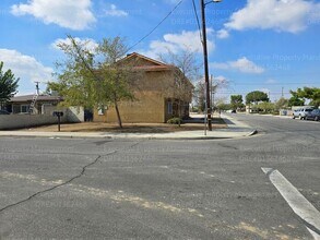 730 S Haley St in Bakersfield, CA - Building Photo - Building Photo