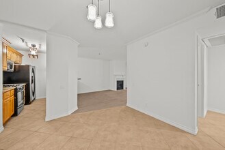 4401 Sepulveda Blvd, Unit 107 in Sherman Oaks, CA - Building Photo - Building Photo