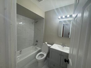 4917 Serafica Dr in Lake Worth Beach, FL - Building Photo - Building Photo