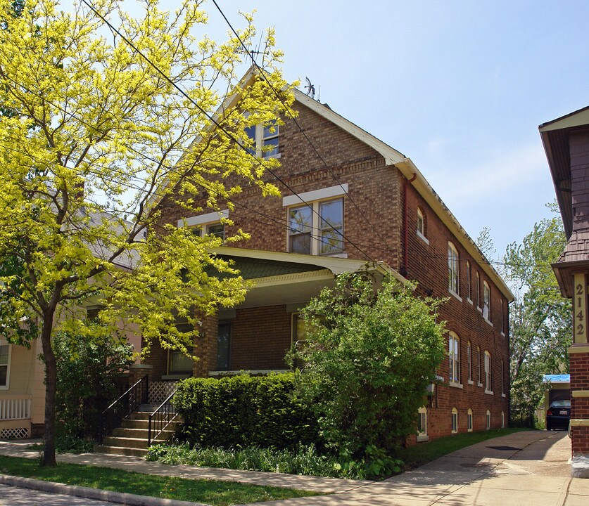 2146 Dowd Ave in Lakewood, OH - Building Photo