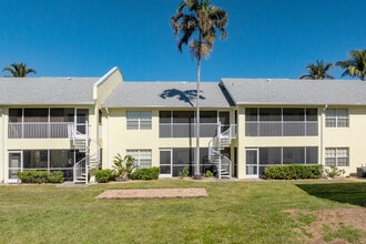 Cabana Club South in Cape Coral, FL - Building Photo - Building Photo