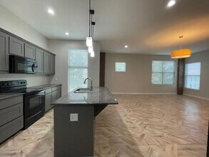 622 Hemphill St in Fort Worth, TX - Building Photo - Building Photo