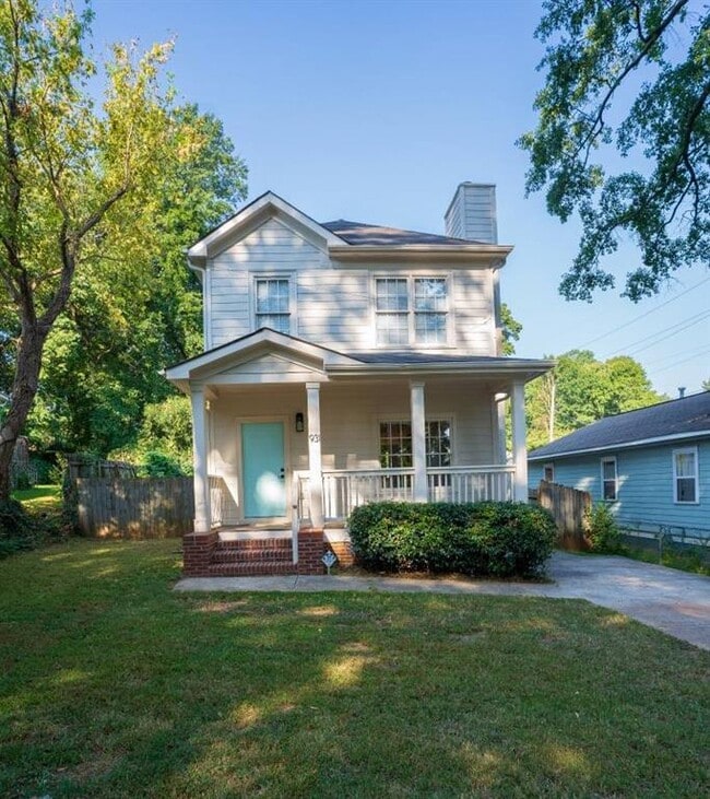 property at 931 Fern Ave SE