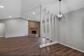 1300 Timbercrest Dr in Benbrook, TX - Building Photo - Building Photo