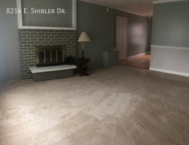 8214 Shibler Dr in Indianapolis, IN - Building Photo - Building Photo