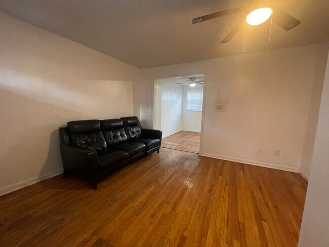 420 Wayne St in Jersey City, NJ - Building Photo - Building Photo