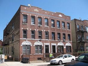 2021 78th St in Brooklyn, NY - Foto de edificio - Building Photo