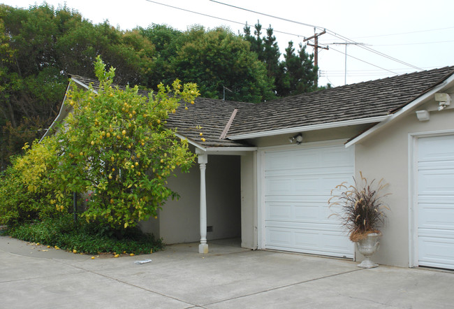 1694 Stevens Pl in Los Altos, CA - Building Photo - Building Photo