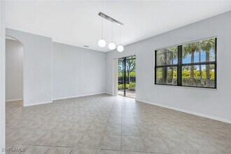1126 Medan Ct N in Naples, FL - Building Photo - Building Photo