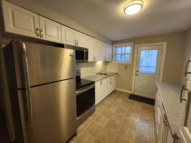 property at 23 Paddock St