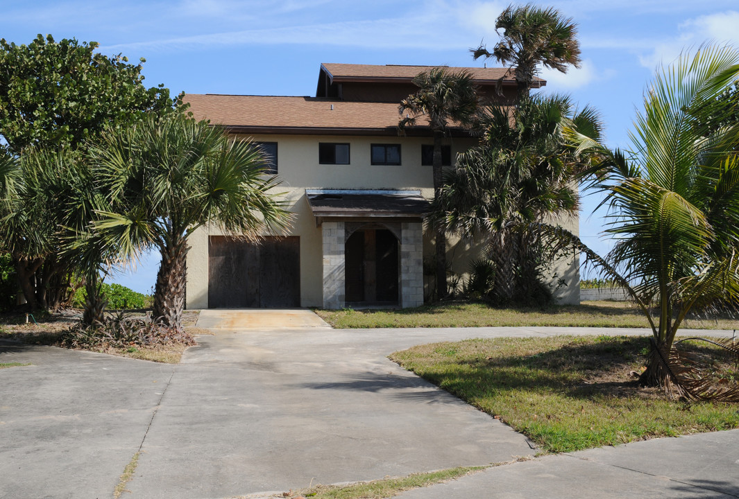 6785 S Highway A1a in Melbourne Beach, FL - Building Photo