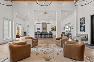 Villas at Creekside in New Braunfels, TX - Foto de edificio - Lobby
